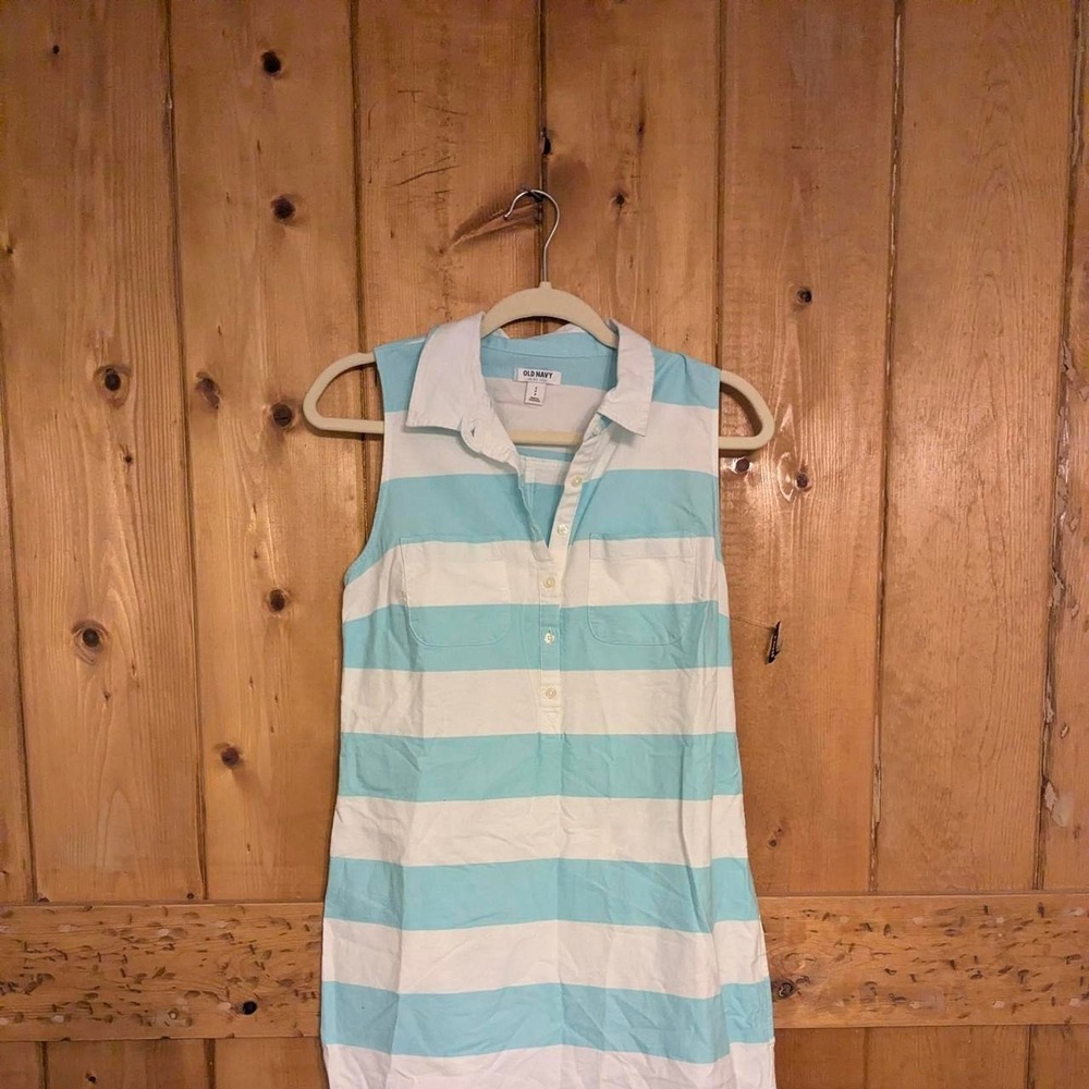 Old Navy blue and white striped sleeveless dress Size S